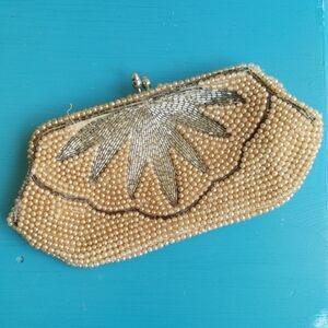 Elegant Cream Beaded Clutch